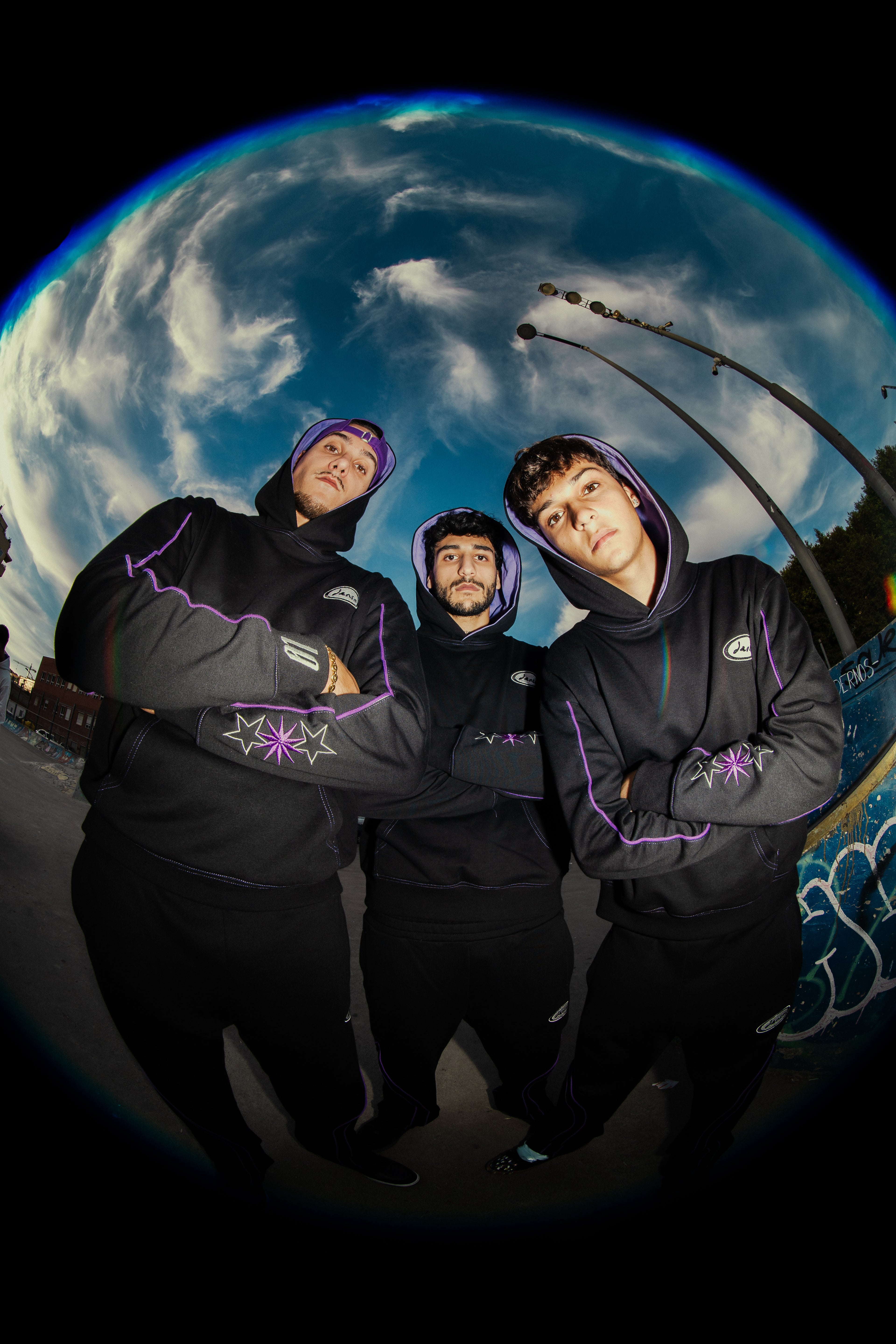 SAINTS & SINNERS HOODIE WHITE